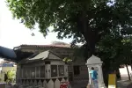 Mahkeme Cami