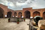 Kırmızı Medrese Cami