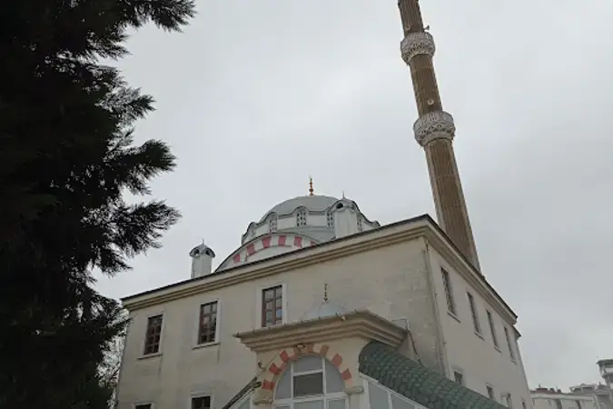 Tekirdağ Çerkezköy Hacı Fahri Zümbül Cami kapak görseli