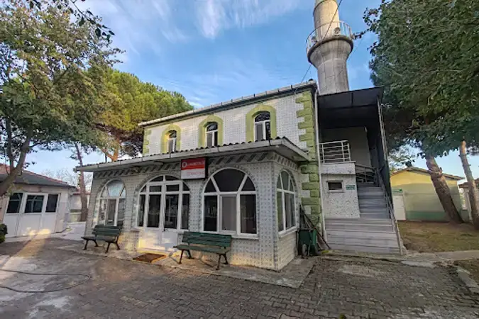 Tekirdağ Kapaklı Uzunhacı Köyü Cami kapak görseli