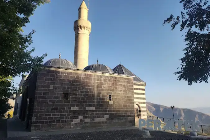Tunceli Pertek Sağman Köyü Yeni Cami kapak görseli