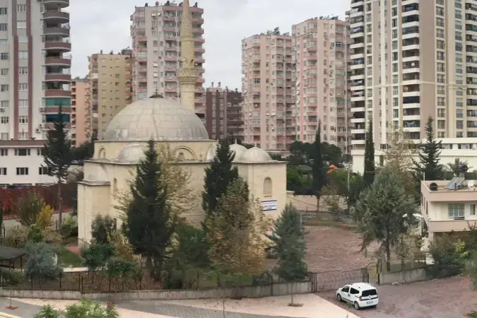 Adana Çukurova Haci Arif Zaloğlu Nur Cami kapak görseli