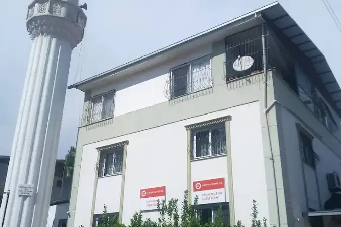 Adana Çukurova İzzettin İsmail Gözübatık Cami kapak görseli