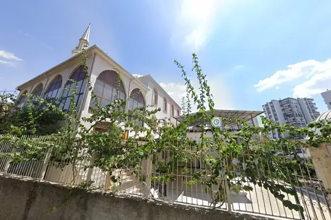 Adana Çukurova Mahfes Sığmaz Cami kapak görseli