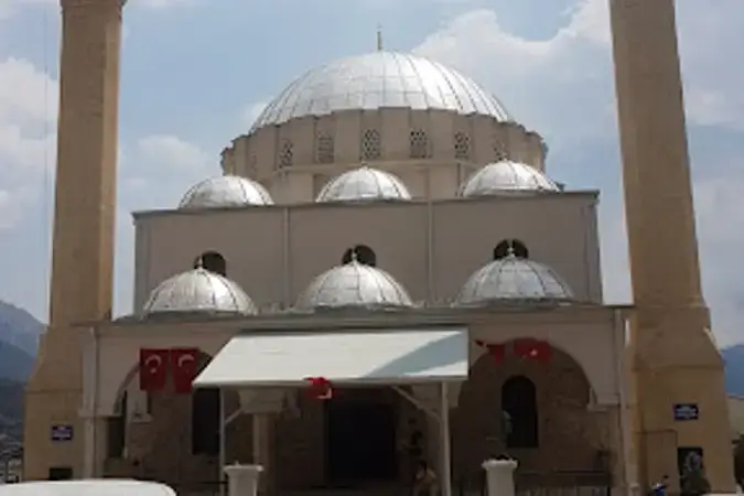 Adana Pozantı Hacı Durmuş Ali Kar Cami kapak görseli