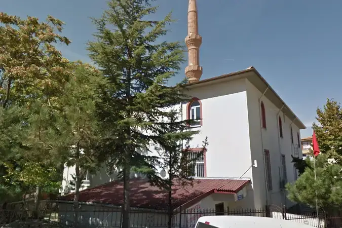 Ankara Çankaya Ülkü Ulusoy Öveçler Ulu Cami kapak görseli