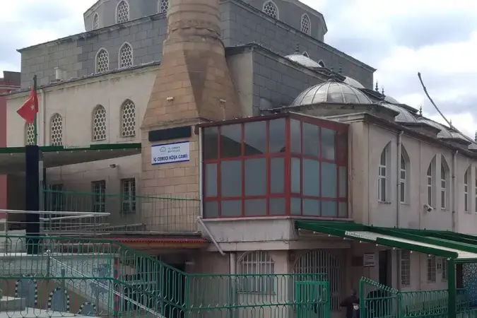 Ankara Çankaya Abidin Paşa Köşk Cami kapak görseli