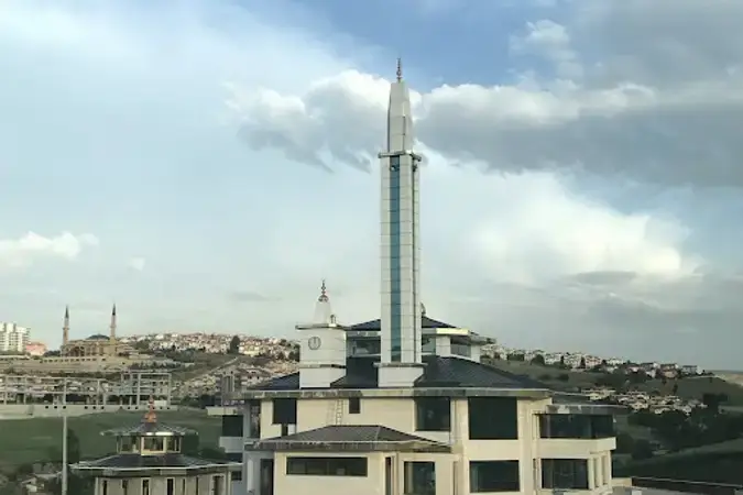 Ankara Çankaya Dodurgalı Kadir Ağa Hacı Fuat Yıldırım Cami kapak görseli