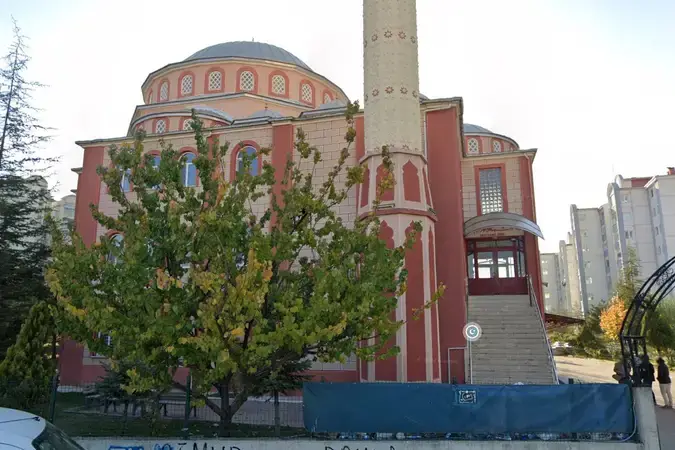 Ankara Etimesgut Elvankent Oğuzlar Ulu Cami kapak görseli