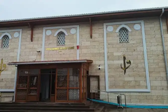 Ankara Etimesgut Hoca Ahmet Yesevi Cami kapak görseli