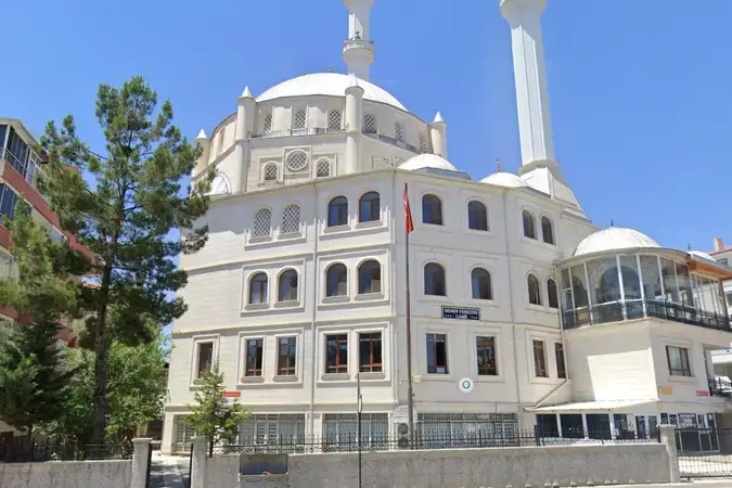 Ankara Etimesgut Seher Yeniçeri Cami kapak görseli