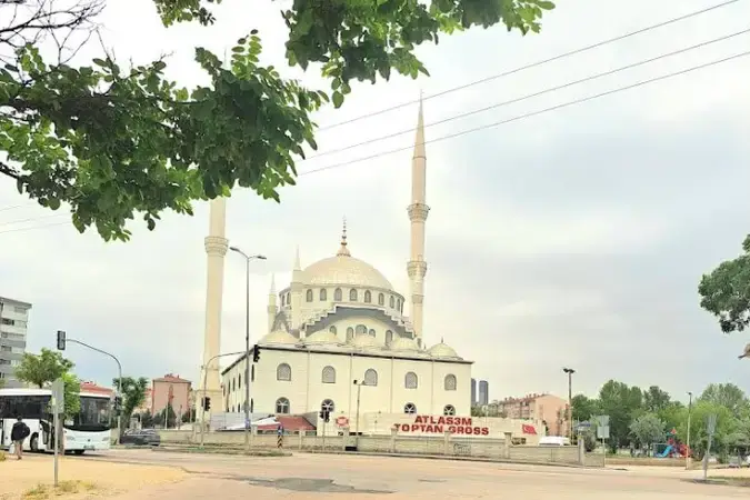 Ankara Sincan Abdulkadir Geylani Cami kapak görseli
