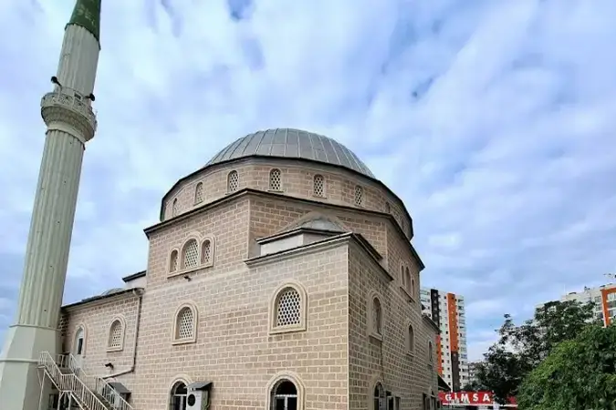 Ankara Sincan Ahmet Yesevi Cami kapak görseli