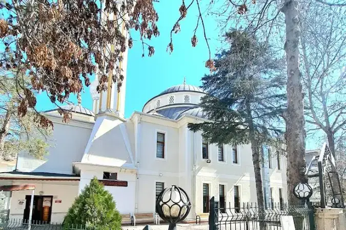 Ankara Sincan Kütükçüoğlu Karasu Cami (Pazar Cami) kapak görseli