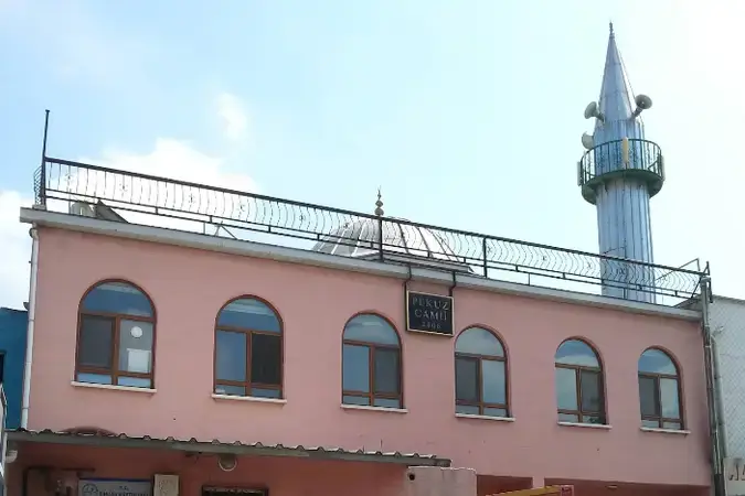 Ankara Sincan Pekuz Cami kapak görseli