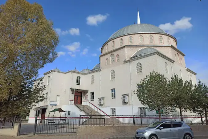 Ankara Sincan Ulu Cami kapak görseli