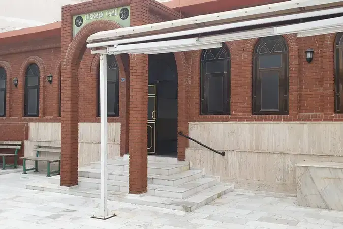 Aydın Kuşadası Türkmen Cami kapak görseli