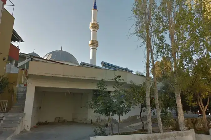 Aydın Kuşadası Cumhuriyet Mahallesi Belediye Cami kapak görseli