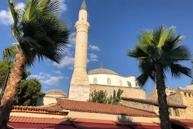 Aydın Kuşadası Kaleiçi Cami kapak görseli