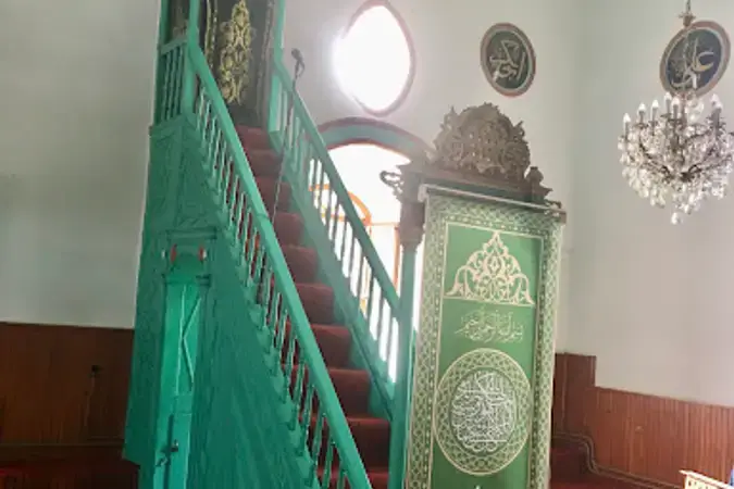 Balıkesir Ayvalık Altınova Hacı Bayram Veli Cami kapak görseli