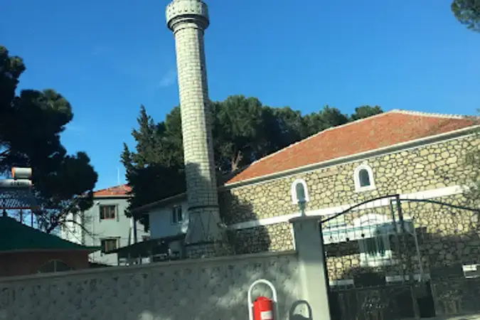 Balıkesir Ayvalık Altınova Selimiye Yeni Cami kapak görseli