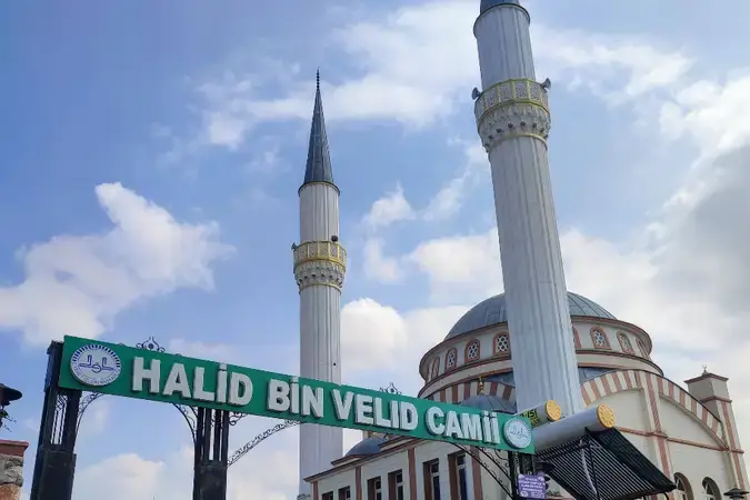 Bursa Nilüfer Emekli Tokileri Halit Bin Velid Cami kapak görseli