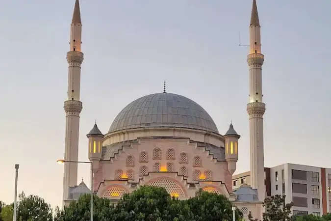 Bursa Nilüfer Fatih Sultan Mehmet Cami kapak görseli