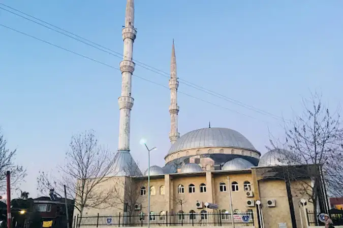 Bursa Nilüfer Hacı Fahrettin Kılınç Cami (Altınşehir Cami) kapak görseli