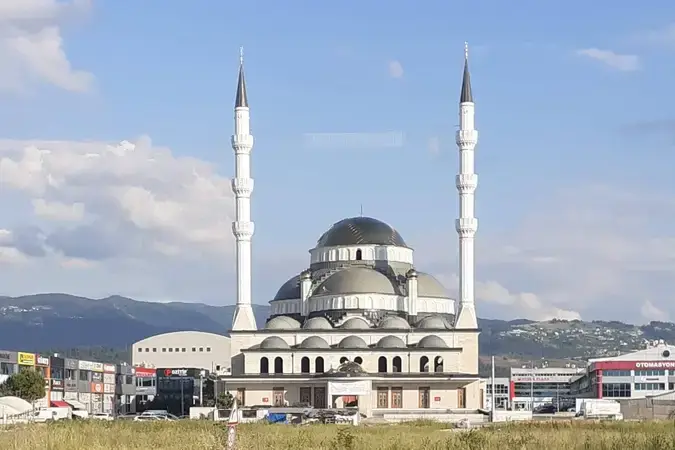 Bursa Nilüfer Ticaret Merkezi Cami kapak görseli