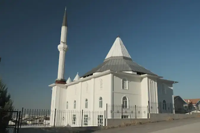 Bursa Nilüfer Üçevler Nilüfer Hatun Cami kapak görseli