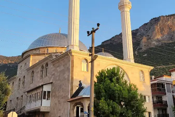 Denizli Pamukkale Abdulhamid Han Cami kapak görseli