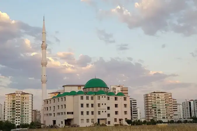 Diyarbakır Kayapınar Hz. İbrahim Cami kapak görseli