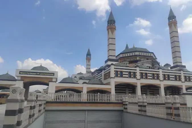 Diyarbakır Kayapınar Selahattin Eyyübi Cami kapak görseli