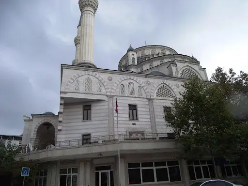 İstanbul Maltepe Emek Cami kapak görseli