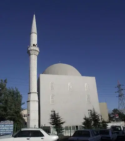 İstanbul Esenyurt Fatih Sanayi Sitesi Cami kapak görseli