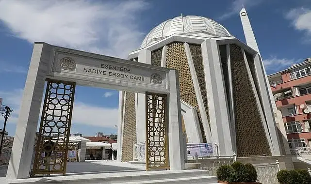 İstanbul Eyüpsultan Hadiye Ersoy cami kapak görseli