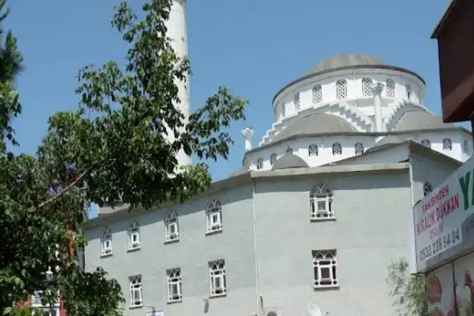 İstanbul Tuzla Hz. Ömer Cami kapak görseli