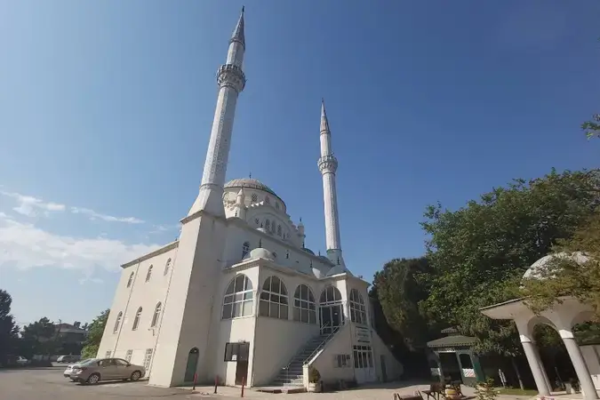 İstanbul Tuzla Mercan Yeni Cami kapak görseli
