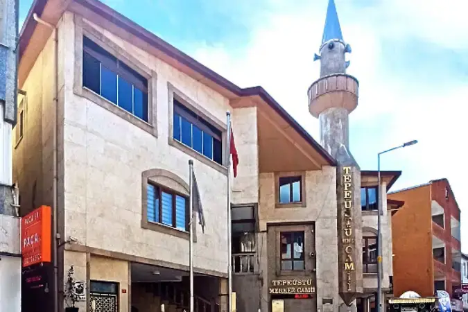 İstanbul Ümraniye Tepeüstü Merkez Cami kapak görseli