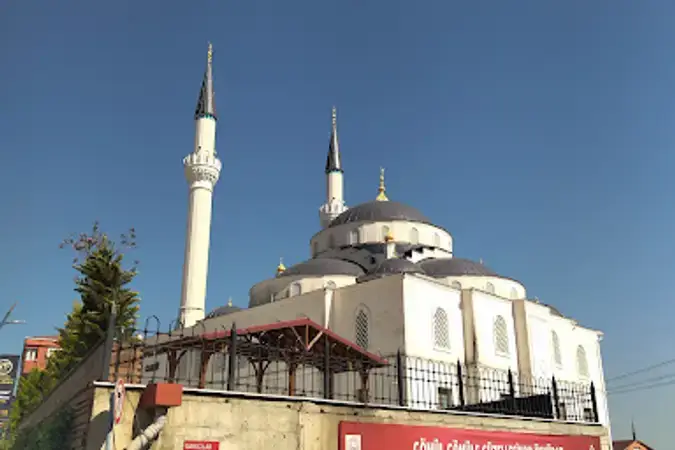 İstanbul Ümraniye Yavuz Selim Cami kapak görseli