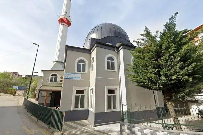 İstanbul Ümraniye Aşağı Dudullu Köyiçi Cami kapak görseli
