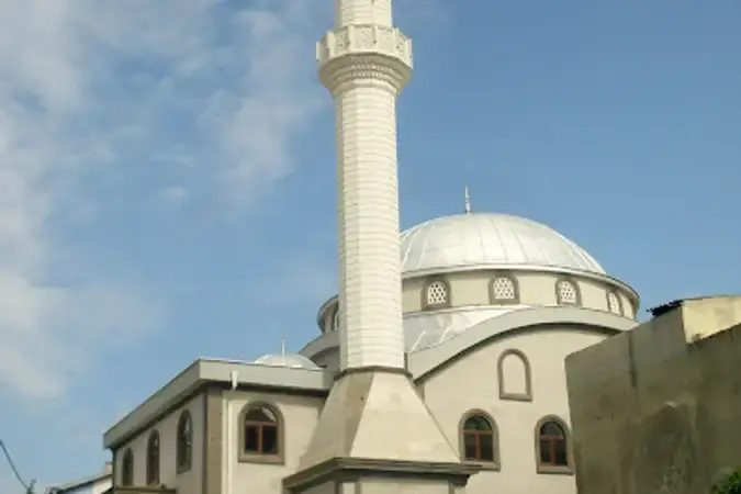 İstanbul Ümraniye Emanetoğlu Hacı Emin Cami kapak görseli