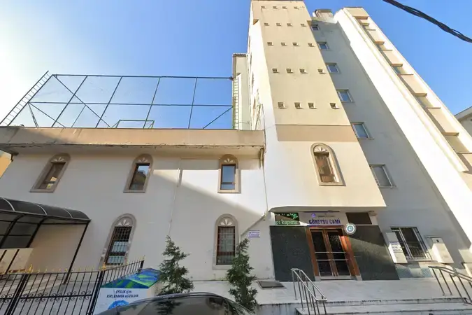 İstanbul Ümraniye Güneysu Cami kapak görseli