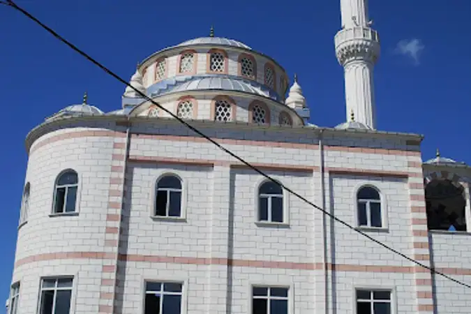 İstanbul Ümraniye Hamidiye Cami kapak görseli
