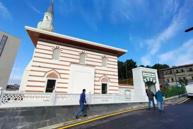 İstanbul Ümraniye Hacı Nusret Yıldırım Cami kapak görseli