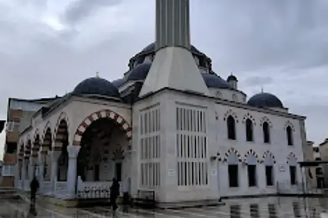 İstanbul Ümraniye Hüdayi Cami kapak görseli