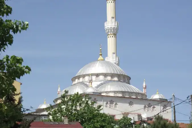 İstanbul Ümraniye Hz. Yusuf Cami kapak görseli