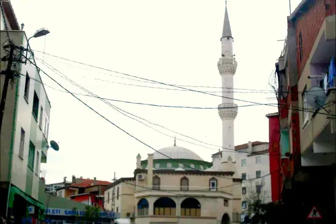 İstanbul Ümraniye Kazım Karabekir Orta Cami kapak görseli