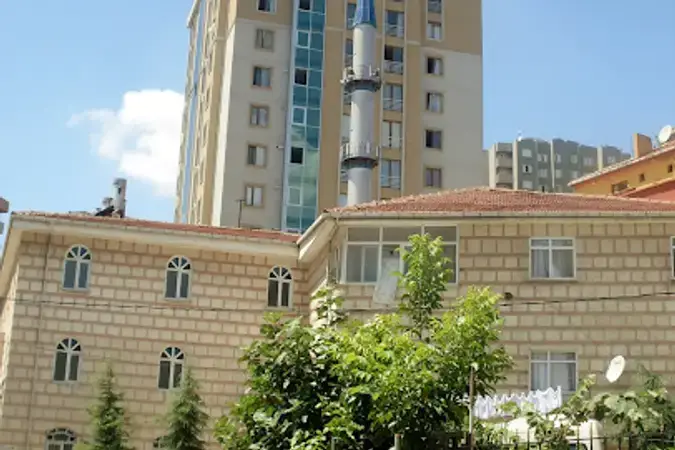 İstanbul Ümraniye Selman-i Farisi Cami kapak görseli