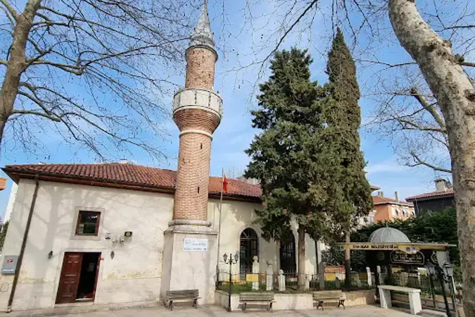 İstanbul Üsküdar Bulgurlu Bayrampaşa Cami kapak görseli